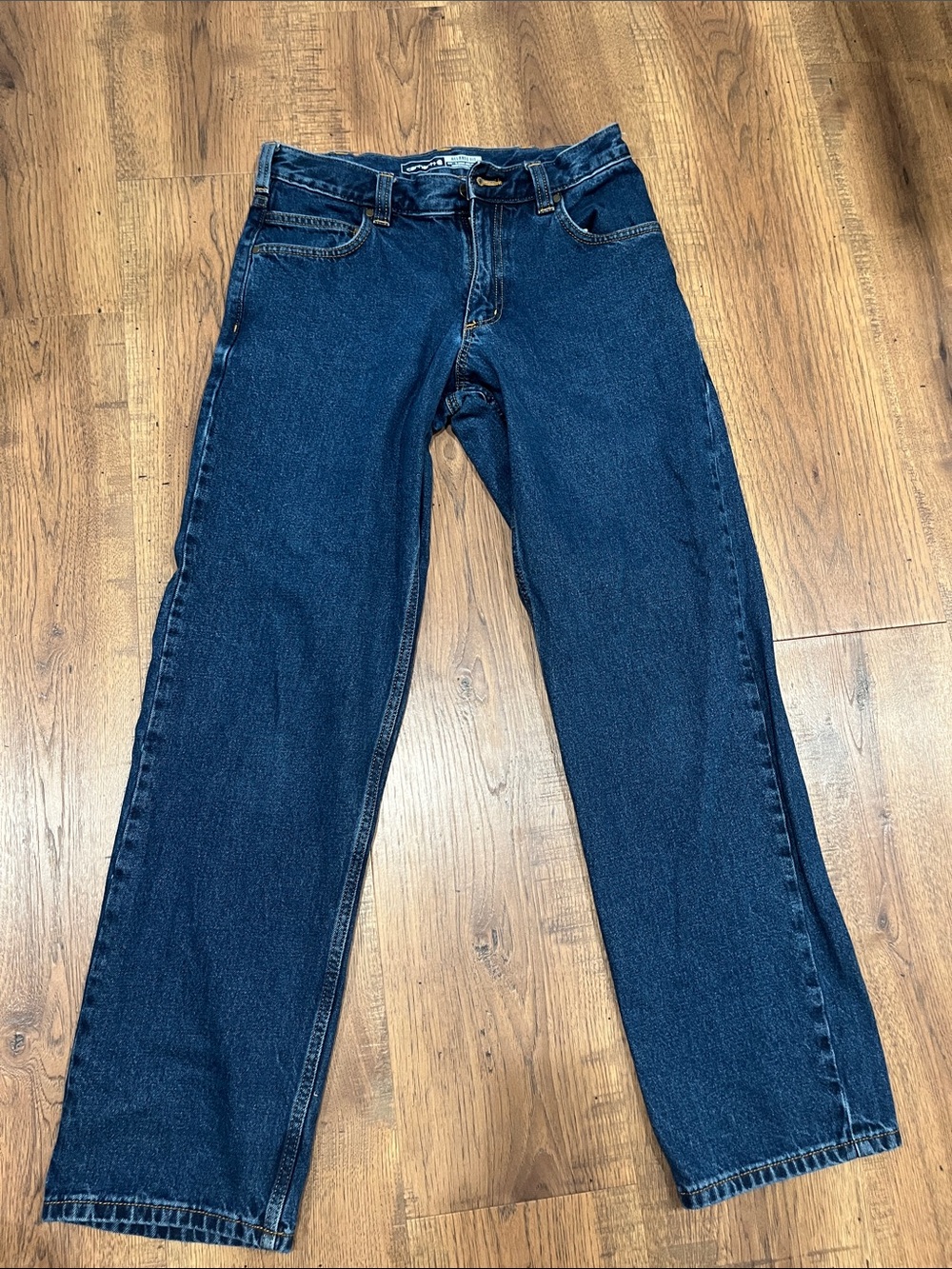 Carhartt men’s 30x32 work jeans.